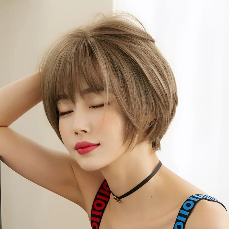 Short SENSE 32CM Wig Woman Short Bob Hair Air Bangs Brown Full Head Cover Short Broken Hair Natural Simulation Chemical Fiber Hair Party Wig
